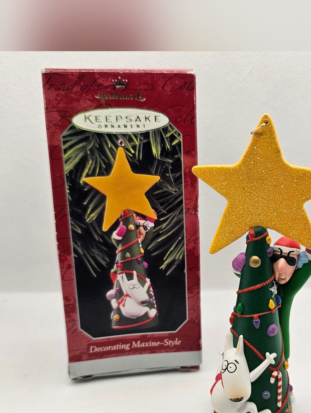 Hallmark Keepsake Ornament Decorating Maxine Style Christmas Tree & Floyd 1998